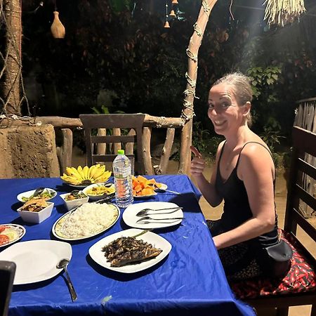 Kalimetiya Beach Cabana Hungama Ngoại thất bức ảnh